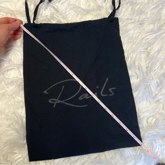 🌟5/30$🌟 Rails dust bag - Picture 2 of 3